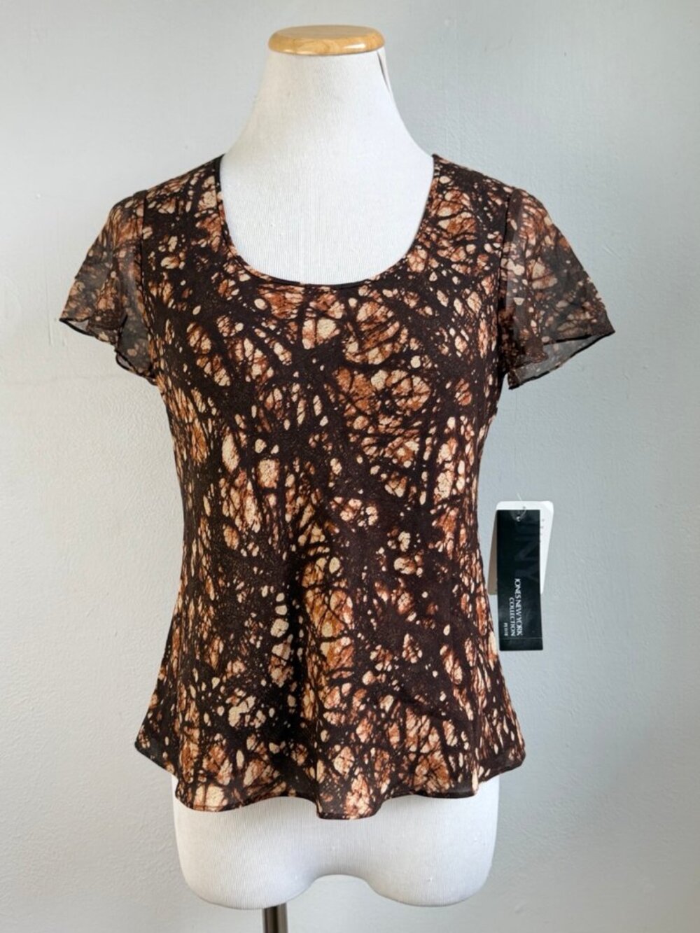 Jones New York Blouse Size 8P NWT 100% Silk Brown Abstract Print Top Shirt